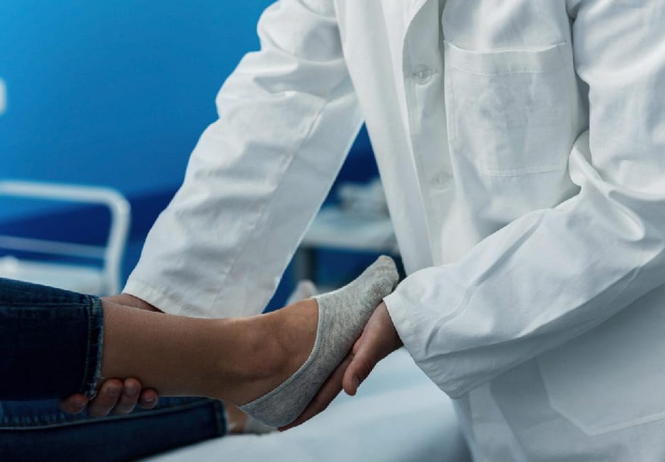 Should I See a Podiatrist or Orthopedist for Foot Pain?